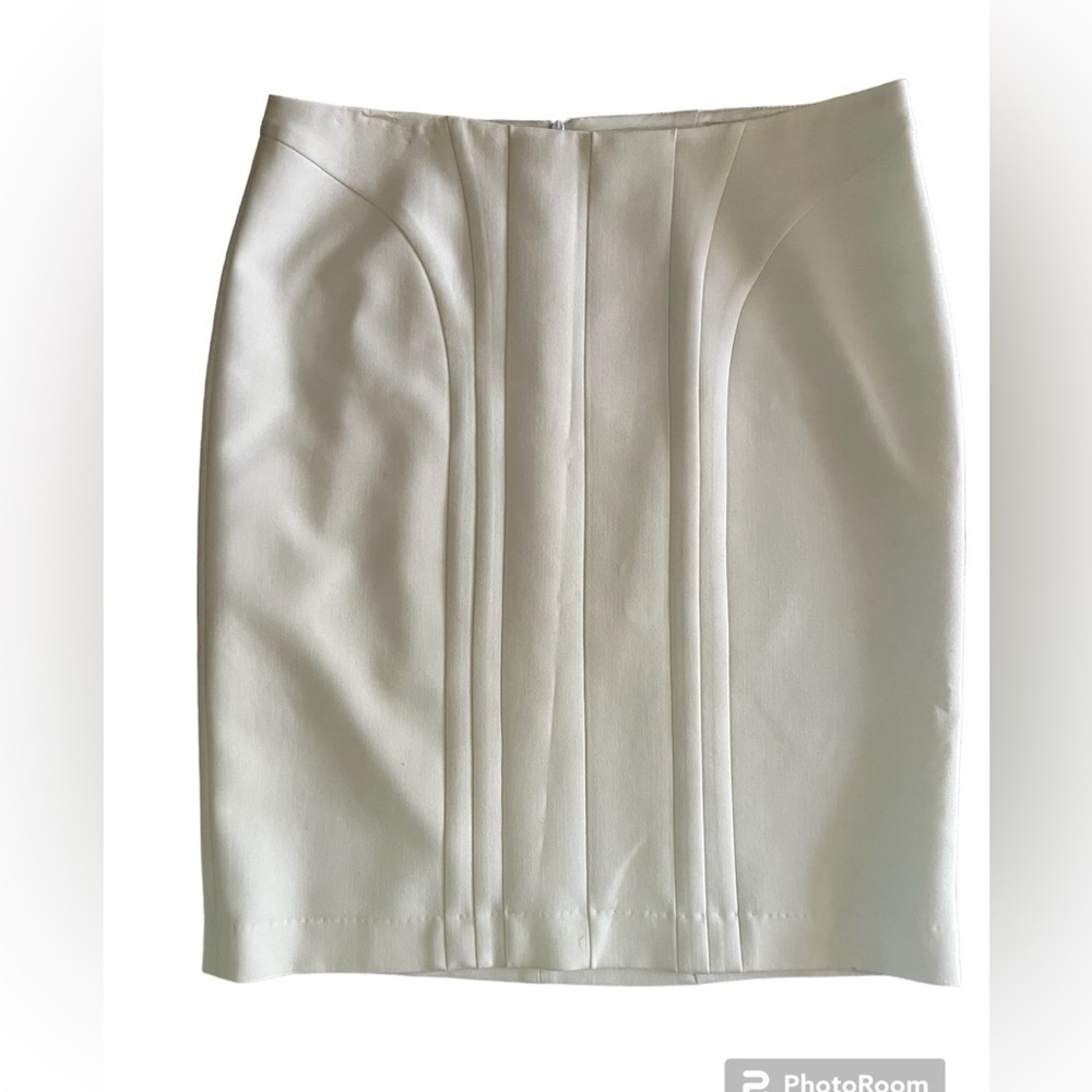 Hugo Boss white skirt, 10.